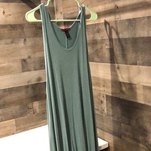 Women’s dress